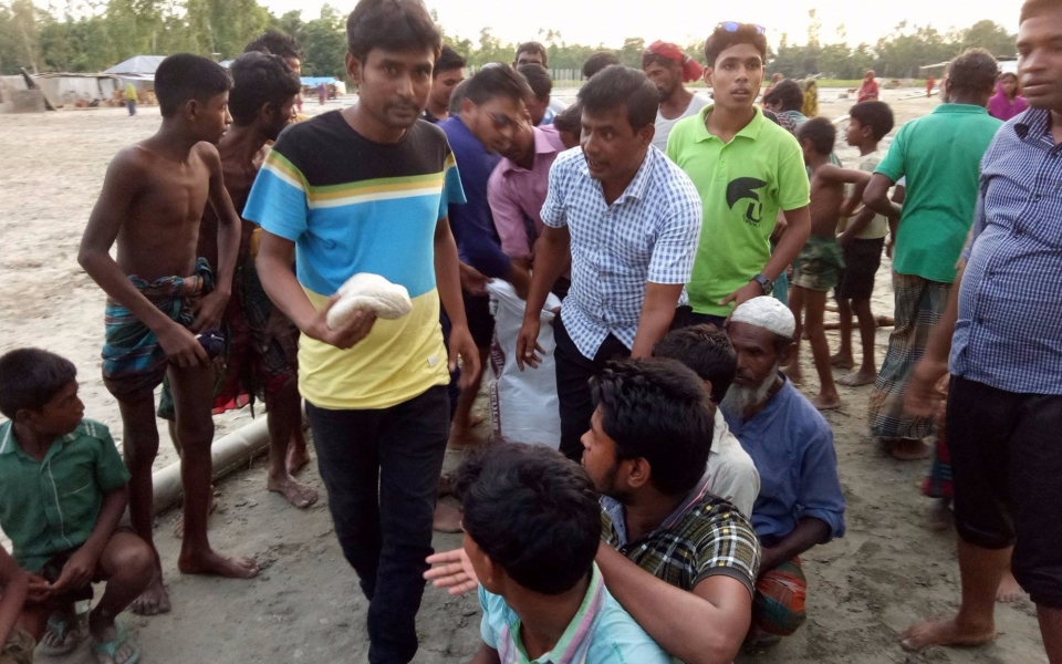 Relief-for-Flood-Victims-Ulipur-Upazila-Kurigram-2017-7